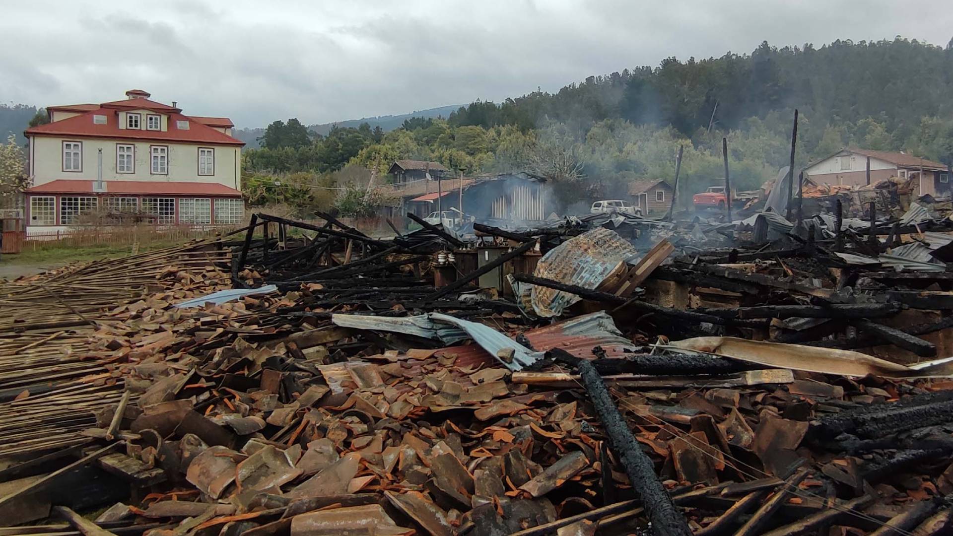 Qué se sabe de los seis detenidos por el incendio del centenario Molino Grollmus