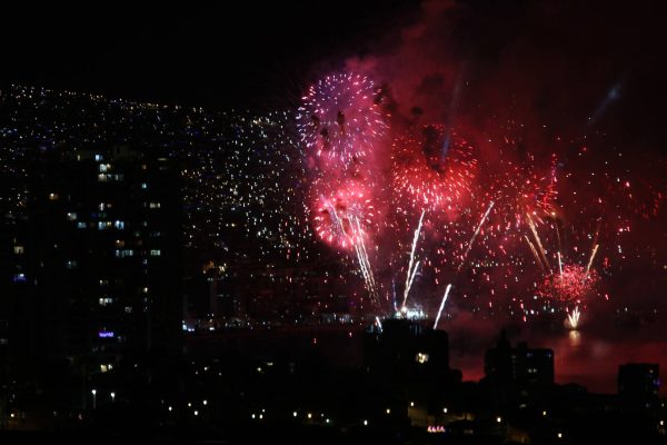 Cuáles son las ciudades que tendrán fuegos artificiales el Año Nuevo en Chile