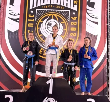 Delegación regional gana título mundial en torneo internacional de Jiu Jitsu