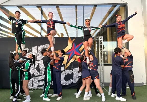 Estudiantes de La Serena logran segundo lugar en torneo internacional de Cheerleading