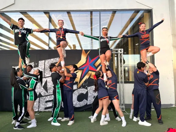 Estudiantes de La Serena logran segundo lugar en torneo internacional de Cheerleading