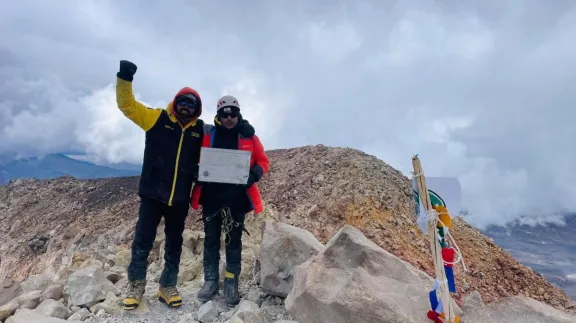 “Se pueden lograr los sueños más altos”: Montañista ovallino conquista la cumbre más alta de Chile