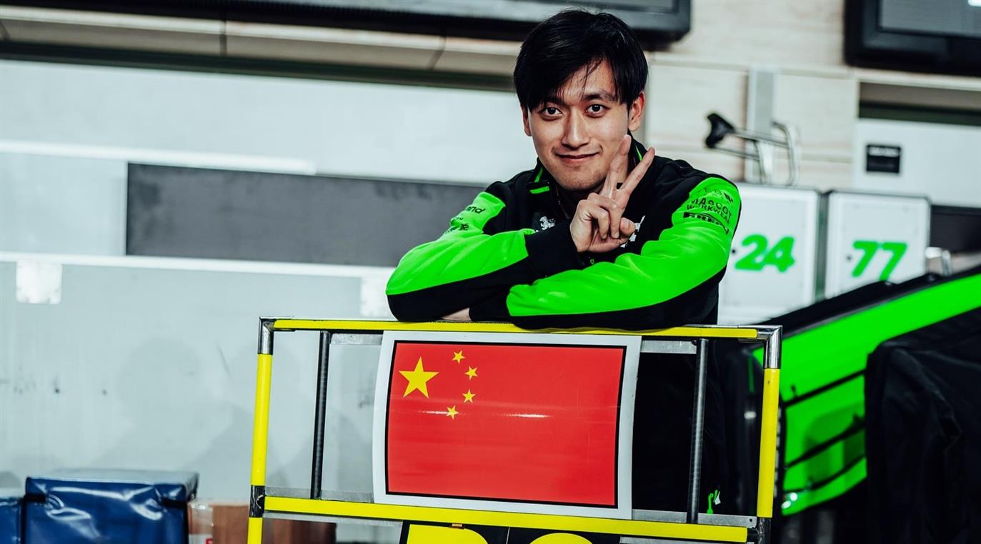 Guanyu Zhou se postula para un asiento en la escudería Cadillac F1