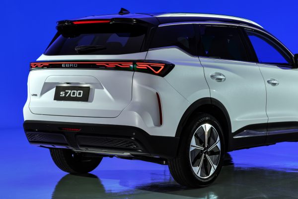 El SUV más barato de Ebro para España viene totalmente equipado con un interior de gran calidad, un chollo que también tiene un gran 'pero'