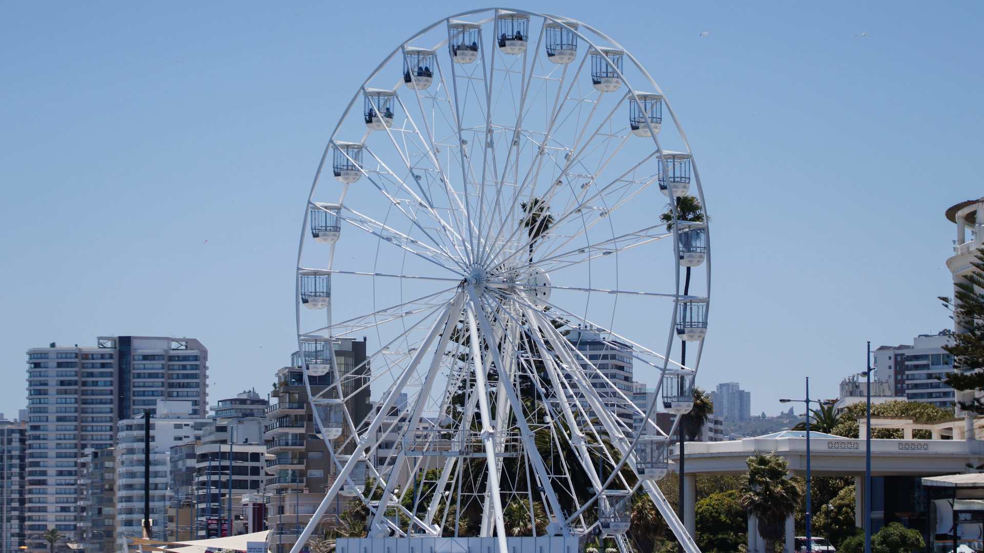 Sernac oficia a productora por fallas en rueda de la fortuna en Viña del Mar