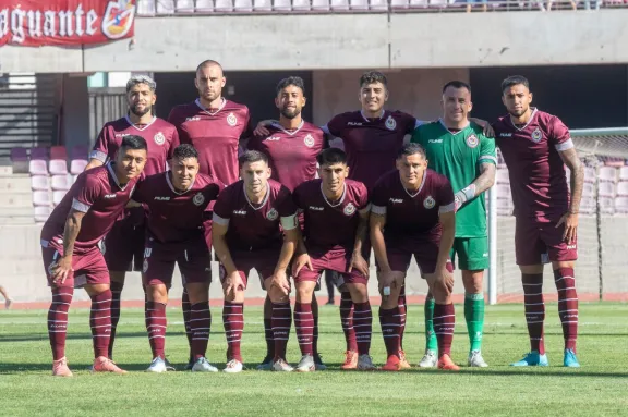 Deportes La Serena se reencuentra con su gente en su primer amistoso en Primera División