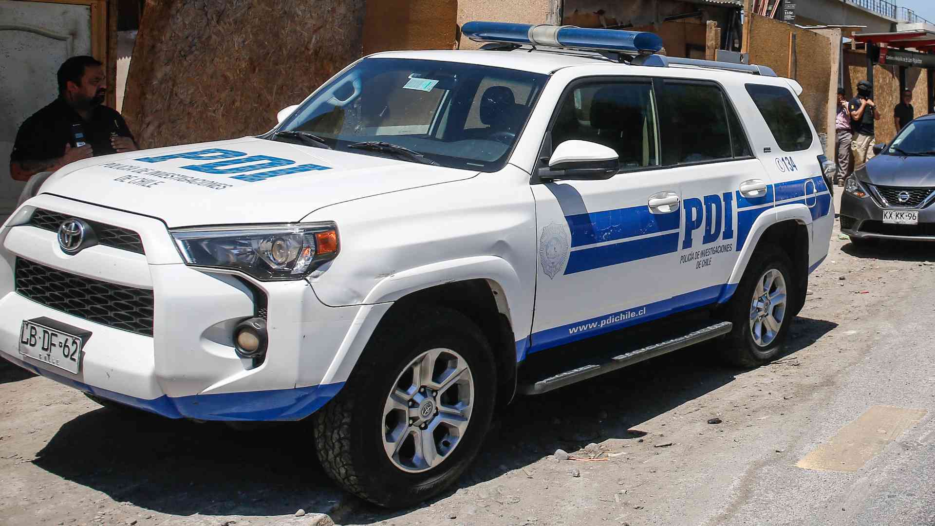 Detienen a padres de guagua acusados de abuso sexual