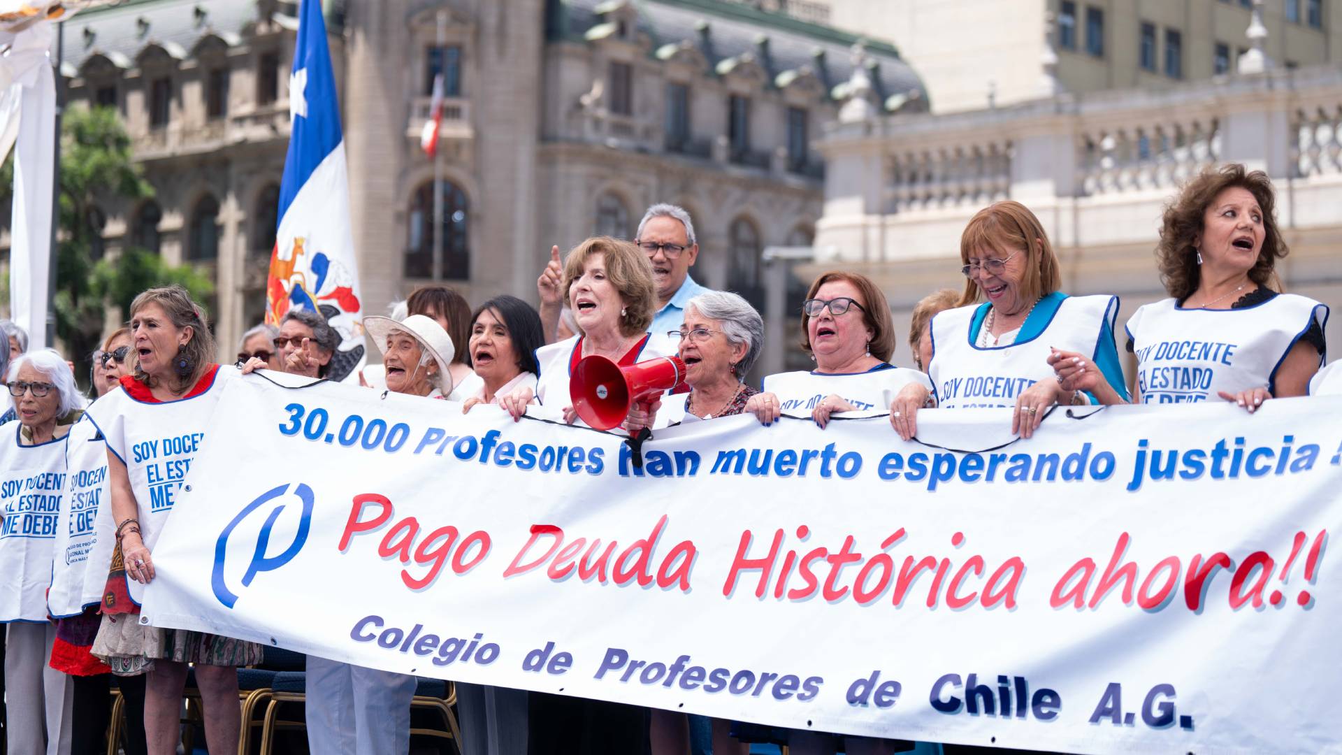 Pago de deuda histórica de los profesores: cómo y cuándo se va a concretar