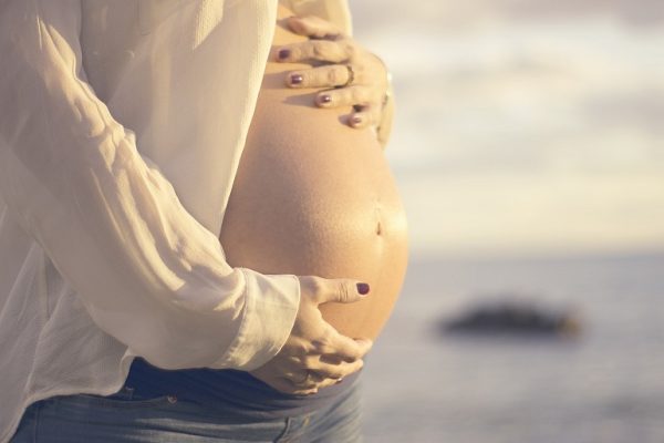 El 94% de la materia gris del cerebro de las madres experimenta cambios durante el embarazo