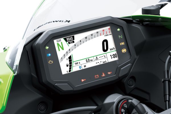 Con 129 CV y más de 13.000 rpm, esta superdeportiva quiere ser la peor pesadilla de la Honda CBR600RR