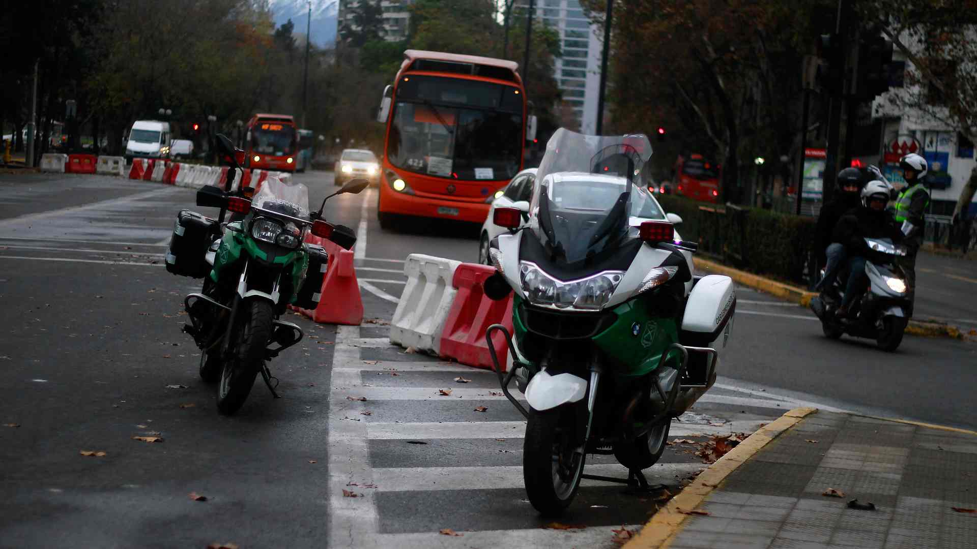 MAPA- Comenzaron los desvíos por Fiesta Santiago Te Amo: revisa los cortes de tránsito en la Alameda