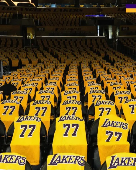 El espectacular regalo de Lakers para los hinchas en el debut de Doncic