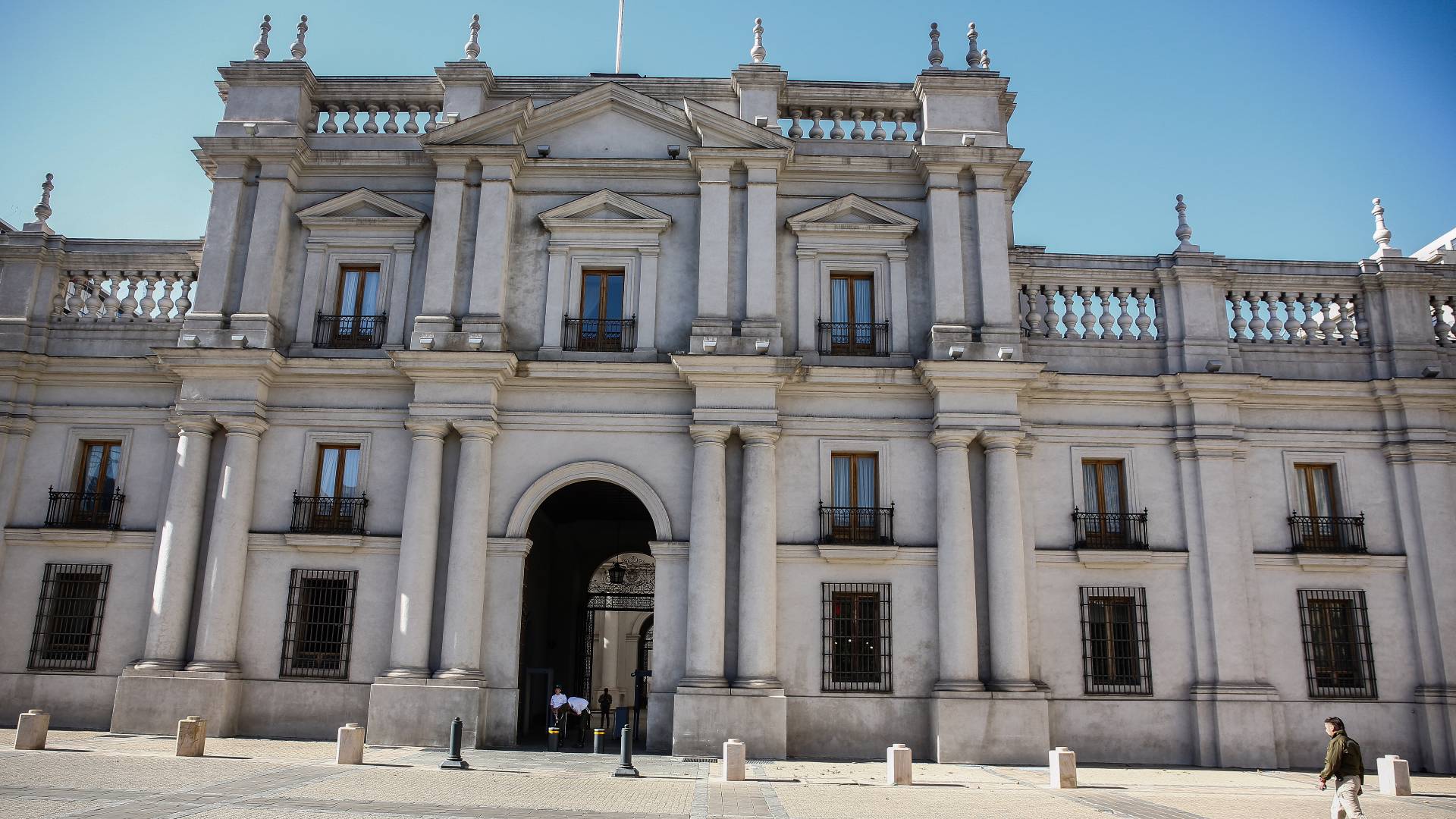 La hipótesis que se maneja en caso de carabinero que murió en La Moneda