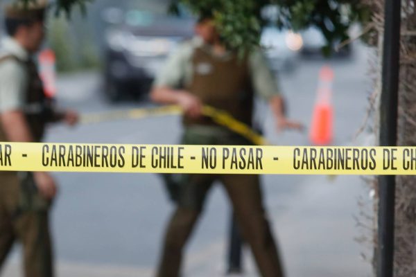 Qué se conoce de la mujer que murió tras caer de un edificio en Santiago Centro