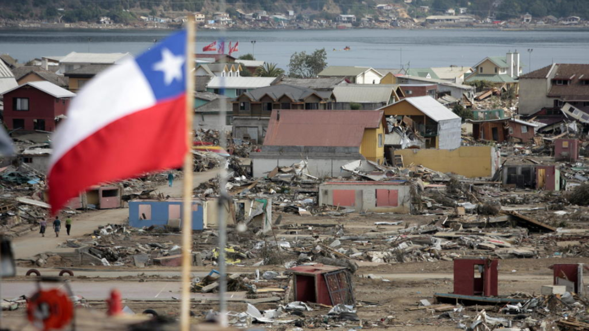 15 años del 27F: así fue el trabajo humanitario tras el terremoto y tsunami que sacudieron a Chile