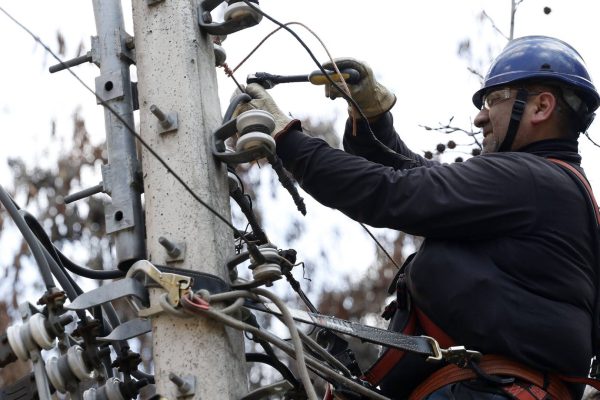 Enel confirmó que se repuso la luz a los miles de afectados por el corte en la zona norte de la RM