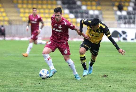 Con banderazos Coquimbo y La Serena cierran la previa del clásico en el puerto