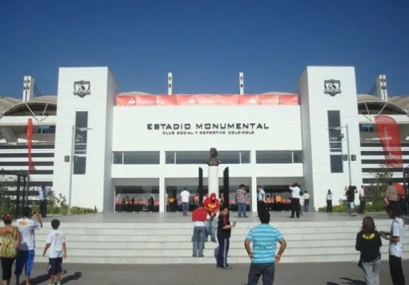 Colo Colo abre el Monumental como centro de acopio para afectados por incendios del sur