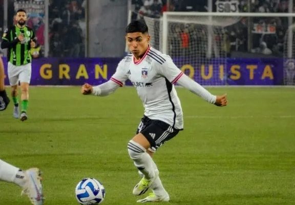 Colo Colo sopesa a Jordhy Thompson por salida de Lucas Cepeda al fútbol español