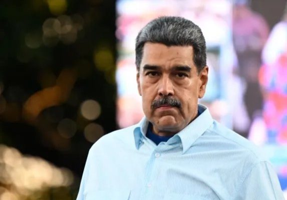 Suiza congela bienes de Nicolás Maduro y plantea que recursos ilícitos podrían destinarse al pueblo venezolano