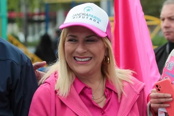 Zandra Parisi apoya la 'motosierra' de Milei y Kast: si mejora Chile, bienvenida