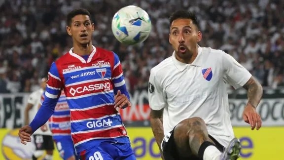 Colo Colo vs Fortaleza: duelo clave en Libertadores, horario y cómo ver EN VIVO