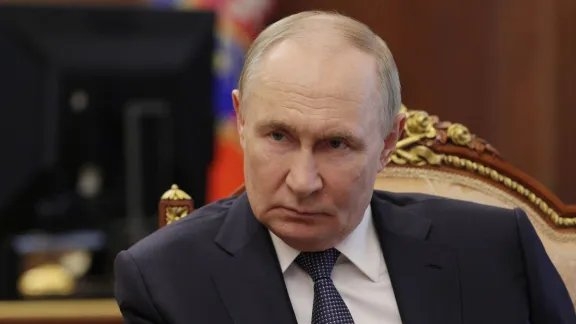 Rusia niega evacuar su embajada en Venezuela y alerta de escalada del conflicto