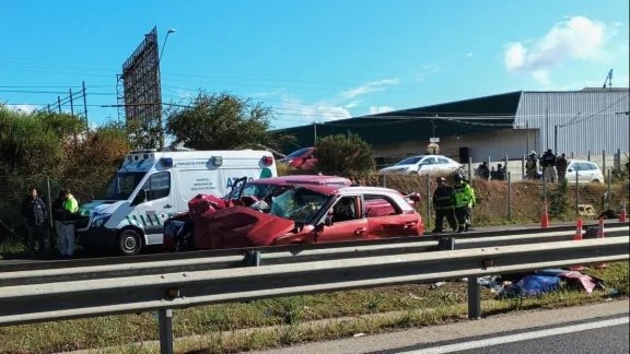 Cuatro personas mueren en brutal choque en Villa Alemana: conductor ebrio fue detenido en el lugar