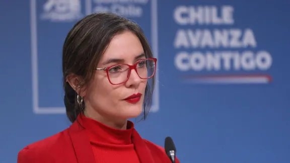 Camila Vallejo defiende candidatura de Michelle Bachelet a la ONU: "La política exterior la maneja el Presidente"