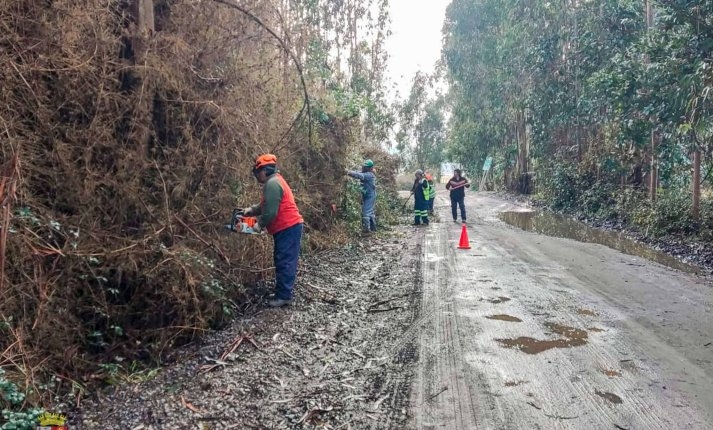 MOP alerta abandono de más de 10 mil km de caminos rurales en Chile