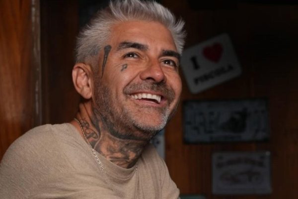 DJ Méndez reta a Américo tras denuncia de Yamila Reyna