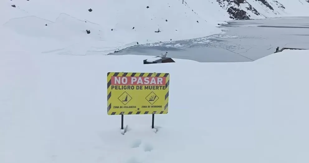Avalancha en Portillo arrastra a siete montañistas: tres mueren y cuatro quedan heridos