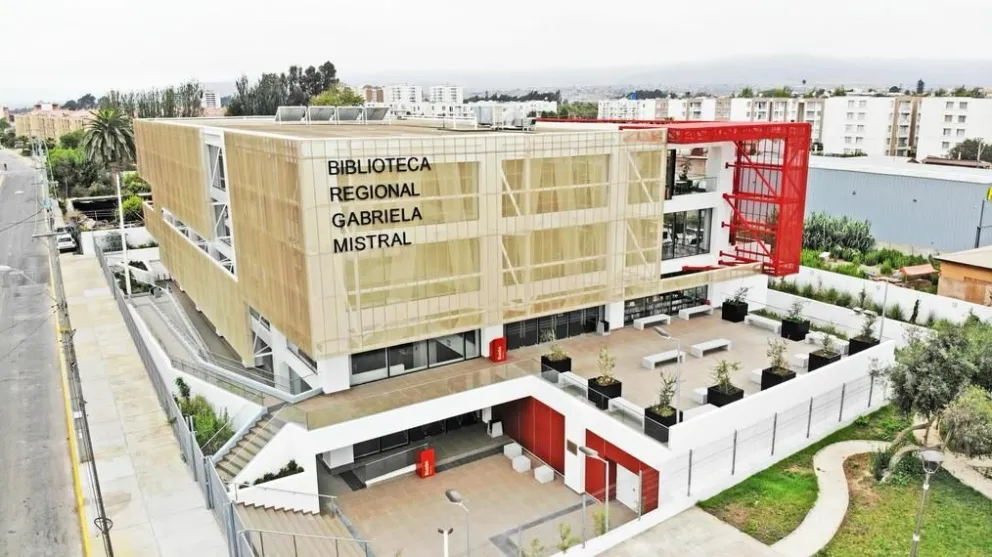 Biblioteca Gabriela Mistral volverá a recibir público el 15 de octubre con nuevos espacios