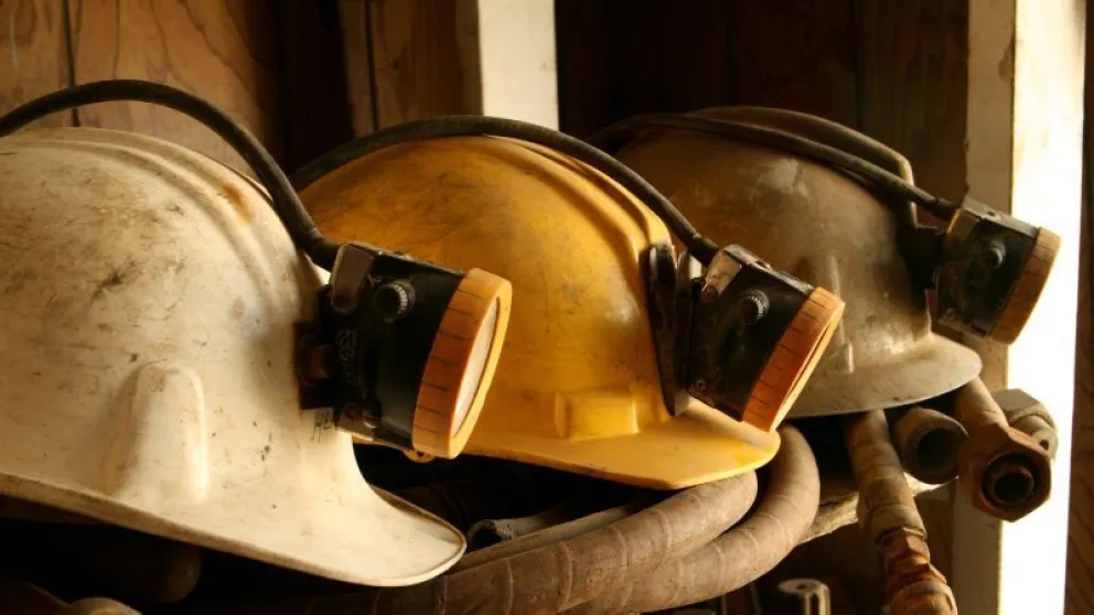 Investigan accidente fatal en Taltal: operador de bulldozer cayó unos 50 metros