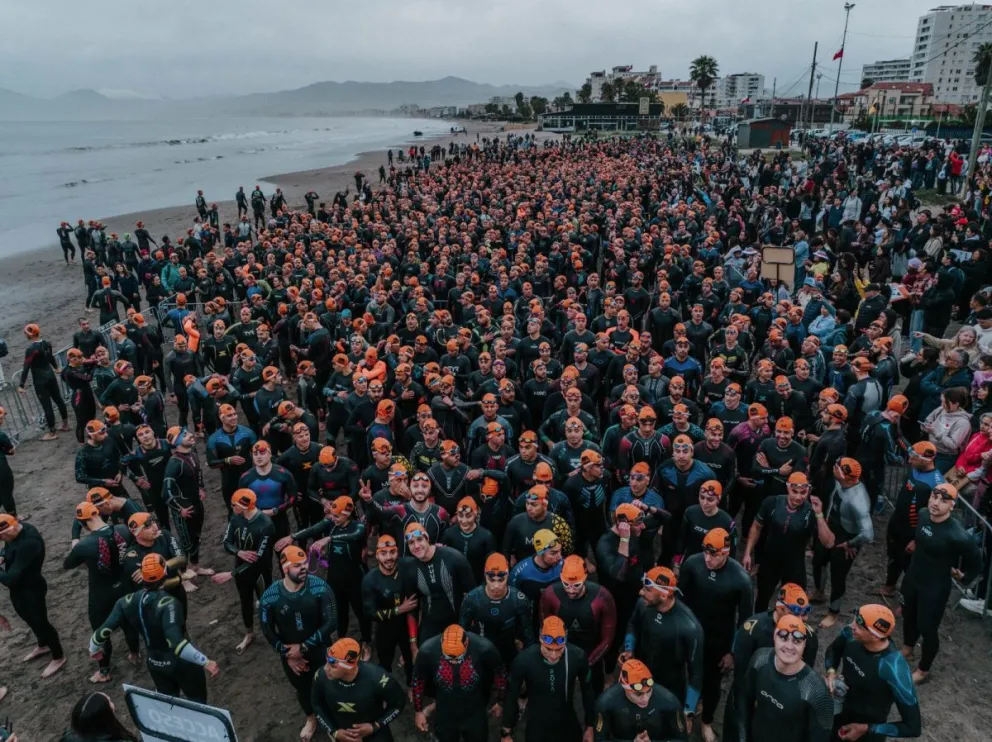 Macarena Catalán y Gaetan Fetaud se imponen en el estreno del Triathlon 5150 Coquimbo