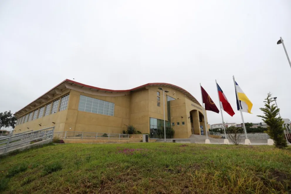 Tres recintos deportivos de la Región de Coquimbo recibirán $1.034 millones para su renovación